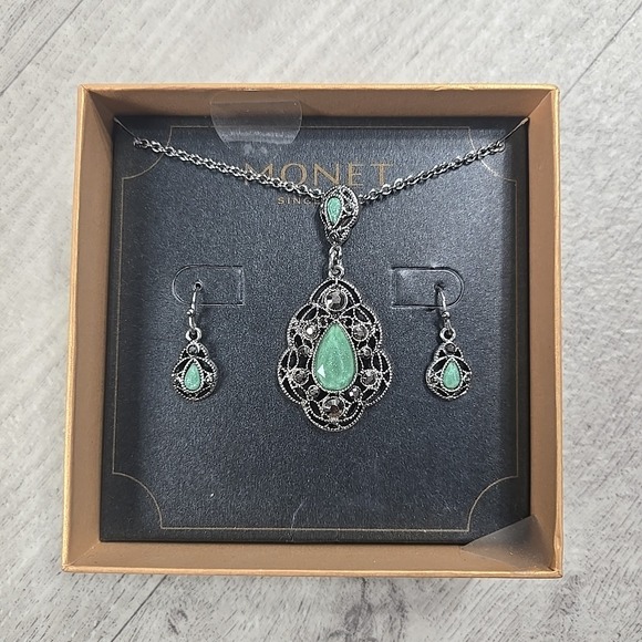 Monet Jewelry - MONET Designer Necklace And Earring Jewelry Set Turquoise Color Silver Tone